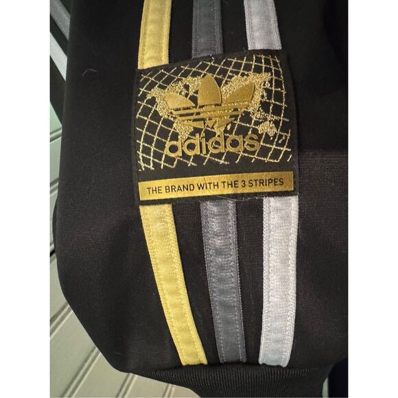 NWOT Adidas Trefoil black and gold Chile20 track jacket sz XL - Picture 4 of 8